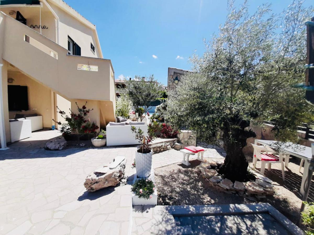 Villa Evamar, Island Krk ปูนัต ภายนอก รูปภาพ